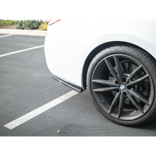 Load image into Gallery viewer, G22 Carbon Fiber Rear Bumper Splitters