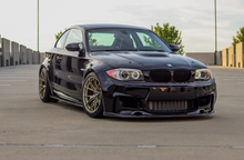 Load image into Gallery viewer, 1M Designed E82 Rear Fender Flares