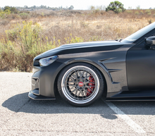 Load image into Gallery viewer, G87 M2 Carbon Fiber Fenders