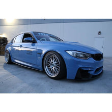 Load image into Gallery viewer, FORCEWERKZ BMW F80 / F82 CARBON FIBER SIDE SKIRT EXTENSION SPLITTERS