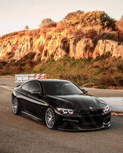 Load image into Gallery viewer, F80 F82 M3 M4 PSM Style Carbon Fiber Side Skirts