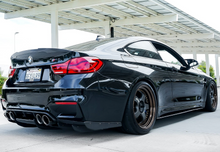 Load image into Gallery viewer, F8X M3 M4 Varis Carbon Fiber Diffuser