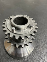 Load image into Gallery viewer, Insane Performance BMW One Piece Crank Hub
