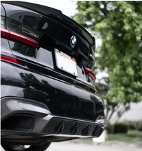 Load image into Gallery viewer, G20 M340I CARBON FIBER DIFFUSER
