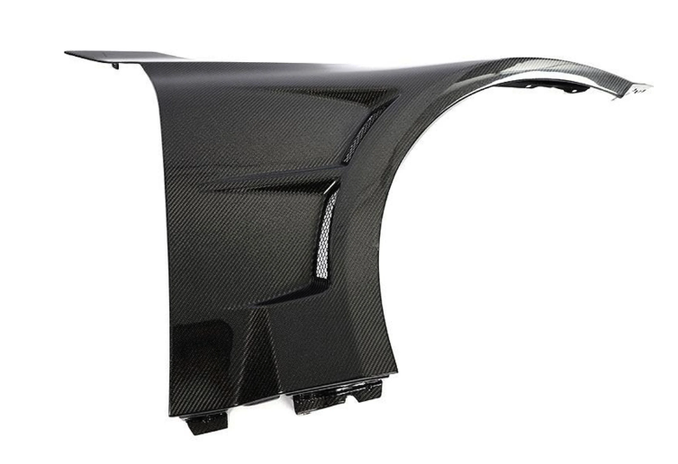 G87 M2 Carbon Fiber Fenders