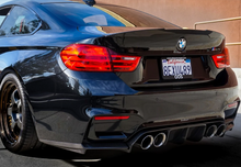 Load image into Gallery viewer, BMW F82 M4 V Style Carbon Fiber Diffuser
